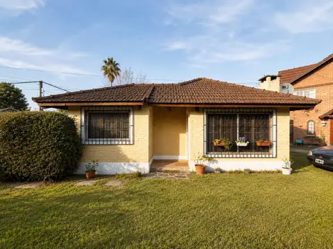 Casa en venta 3 ambientes b.cerrado La Lonja Pilar