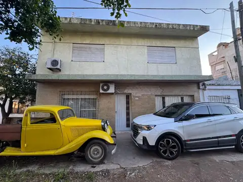 VENTA CASA MULTIFAMILIAR 4 AMB VILL CELINA COCHERA