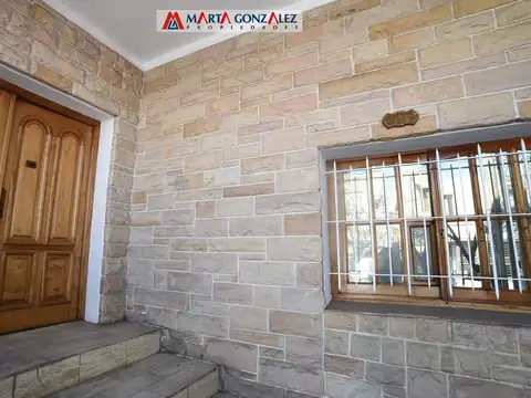 Depto Tipo Casa en Venta de 4 dormitorios