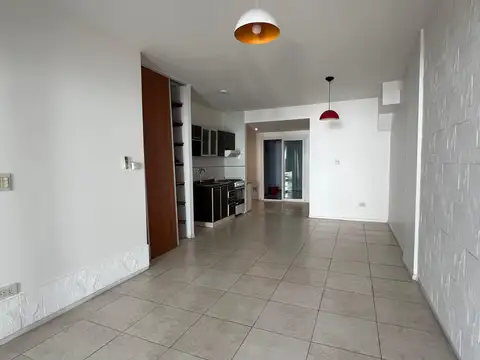 Mono ambiente en alquiler en Boedo con patio