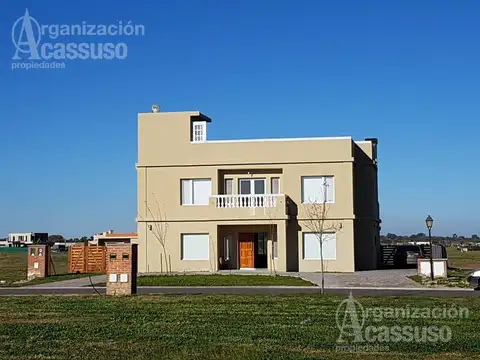 Casa en Venta de 3 dormitorios