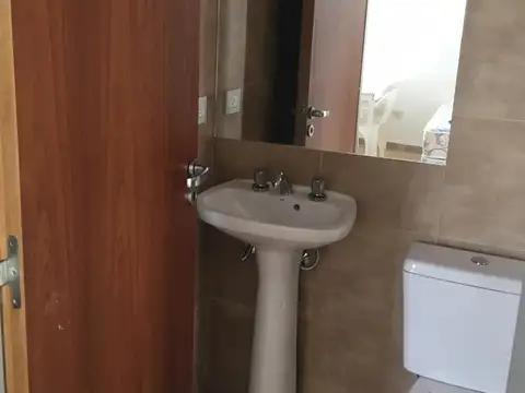 Departamento en Alquiler en Bella Vista, $ 300.000