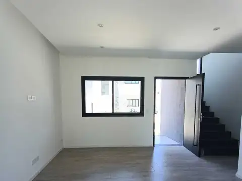 Casa en Venta en Pilar, USD 180.000