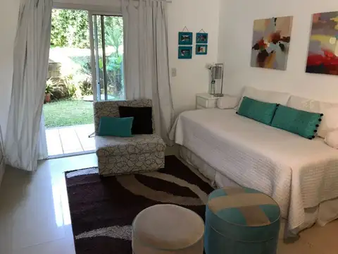 Departamento en Alquiler de Monoambiente