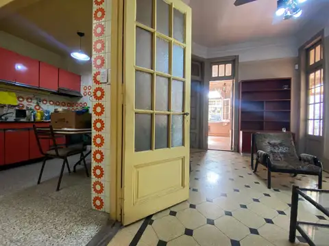 Depto Tipo Casa en Alquiler de 4 ambientes
