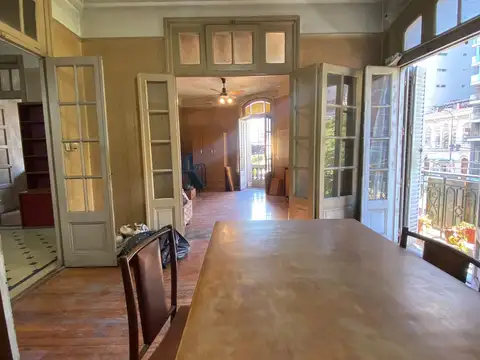 Depto Tipo Casa en Alquiler de 4 ambientes
