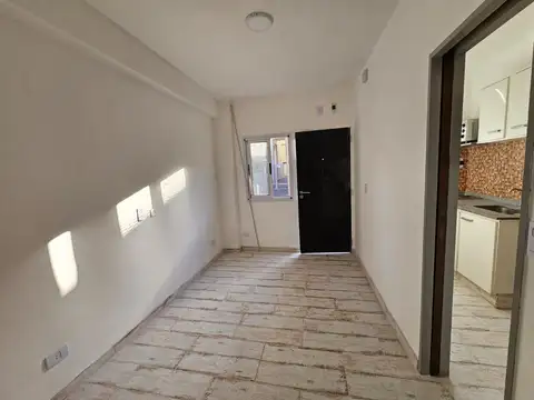Depto Tipo Casa en Venta en Centro, USD 49.500