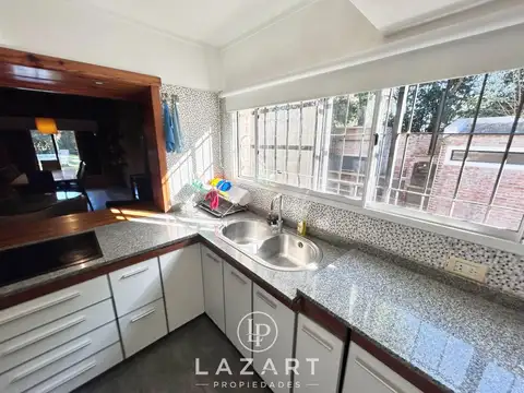 Casa en Alquiler de 3 dormitorios