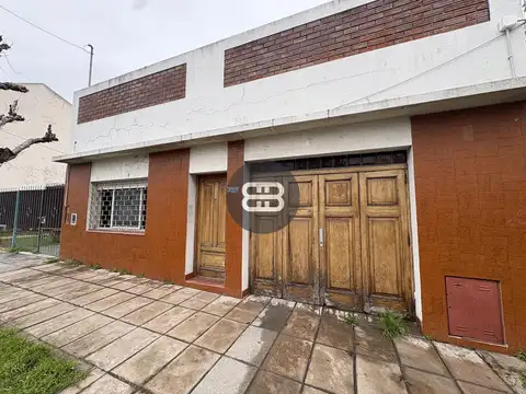CASA 3 AMB. C/ GARAGE Y TERRAZA-