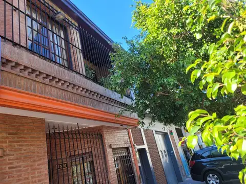 CASA 3 AMBIENTES VENTA PARQ CHACABUCO APTA CREDITO