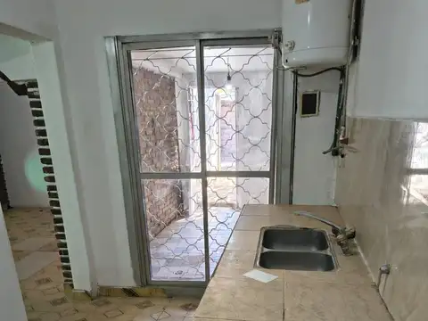 Casa en Venta en Burzaco, USD 47.000