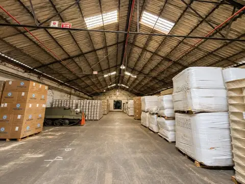 IMPORTANTE FRACCIÓN INDUSTRIAL EN VENTA – MORÓN | 10258 m² DE TERRENO + 11000 m² EDIFICADOS