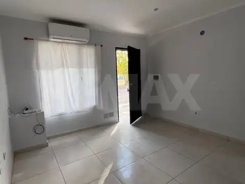 Remax virtus vende DEPARTAMENTO CON PATIO – 2 DORM