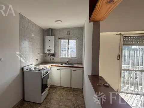 Depto Tipo Casa en Alquiler de 4 ambientes