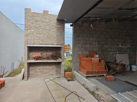 Terreno en Venta 27  mts Fondo