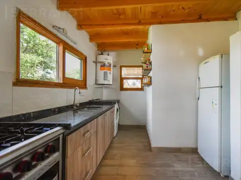Casa 8 ambientes con 5 baños
