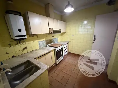 Oportunidad  casa para refaccionar en La LUCILA
