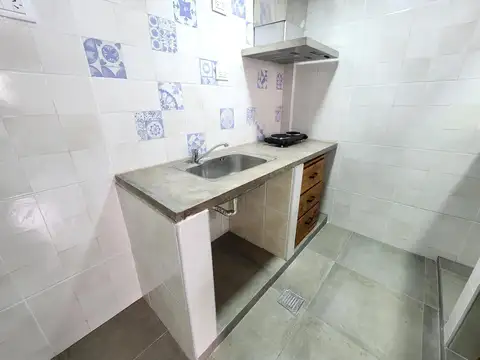 Depto Tipo Casa en Alquiler en Carapachay, $ 680.000