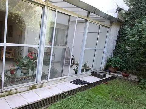 Depto Tipo Casa en Venta 50 años