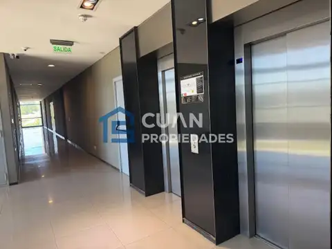 Oficina en Venta con 1 cochera