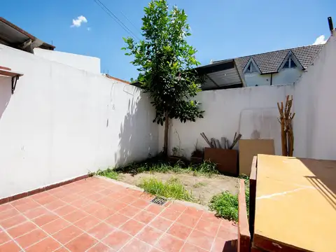 Casa en Alquiler en Martin Coronado, $ 900.000