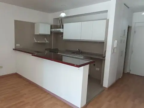 VENTA DEPARTAMENTO BALCON COCHERA PILETA MUNRO 