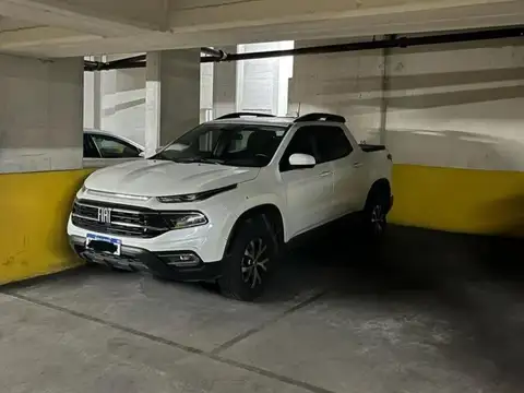 Avenida Pedro Luro e/ Cordoba y Santiago del Estero