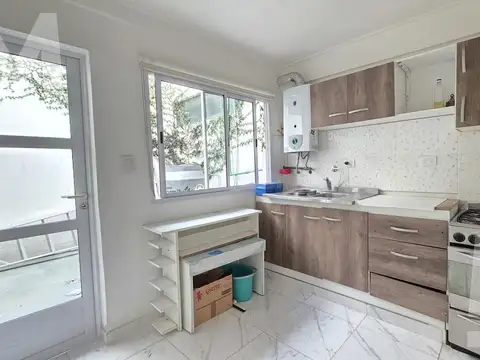 Depto Tipo Casa en Alquiler de 4 ambientes