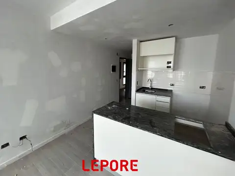 VENTA DEPARTAMENTO MONOAMBIENTE DIVISIBLE BARRIO NORTE.