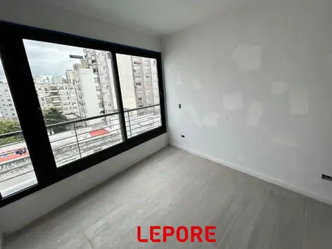 ECUADOR 1300, Piso 2