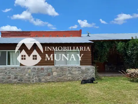 Casa en Venta con 4 cocheras