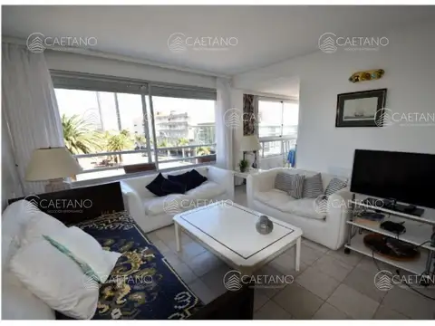 Departamento en Venta de 3 dormitorios