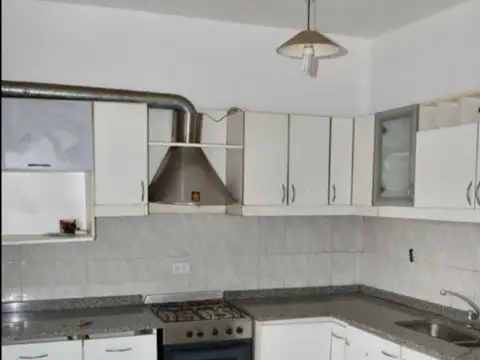 Casa en Venta en Isidro Casanova, USD 84.900