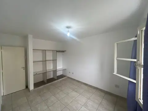 Departamento 4 ambientes con 1 baño