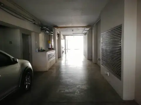 COCHERA FIJA Y CUBIERTA, EN VENTA, EN VILLA CRESPO