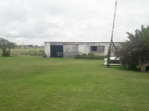 6 Hectareas con casa y galpón