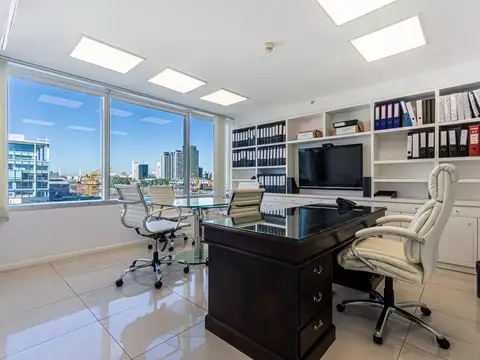 Oficina en Venta con 1 cochera