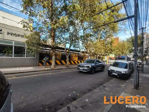 OPORTUNIDAD EN MORÓN CENTRO – LOTE CON PROYECTO APROBADO