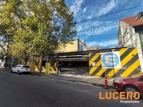 OPORTUNIDAD EN MORÓN CENTRO – LOTE CON PROYECTO APROBADO