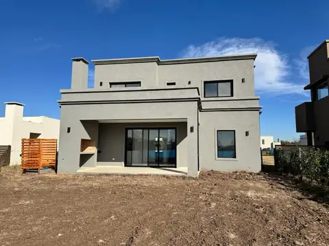 Casa en Venta al Noreste