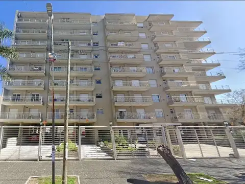 Yatay e/ Carlos Pellegrini y Santa Fe