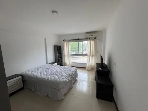 Departamento en Alquiler en Luis Agote, $ 540.000