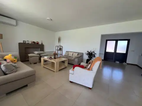 Casa en Alquiler al Noroeste