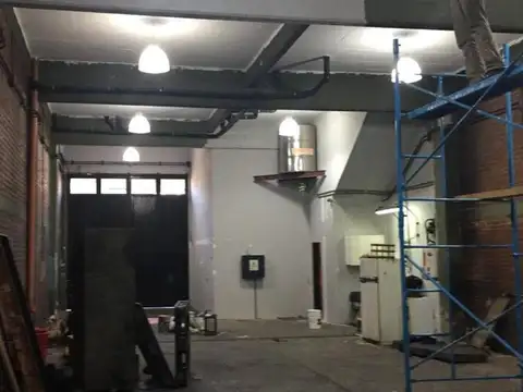 Galpon en Venta en Santos Lugares, USD 199.999