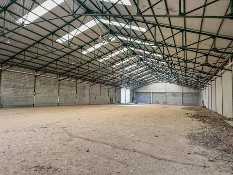 Galpon en Alquiler 70  mts Fondo