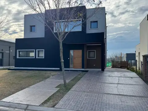 Casa  en Venta en San Pablo Chico, Pilar, G.B.A. Zona Norte