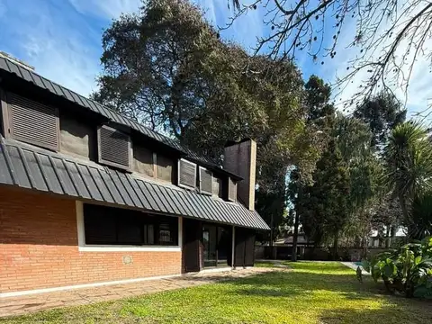 Casa en Alquiler 3 ambientes - Malvinas Argentinas
