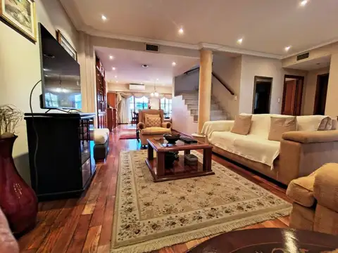 Casa en Venta de 4 dormitorios
