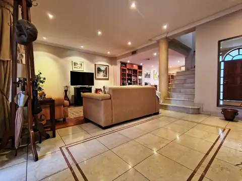 Avellaneda 985 , Piso No definido