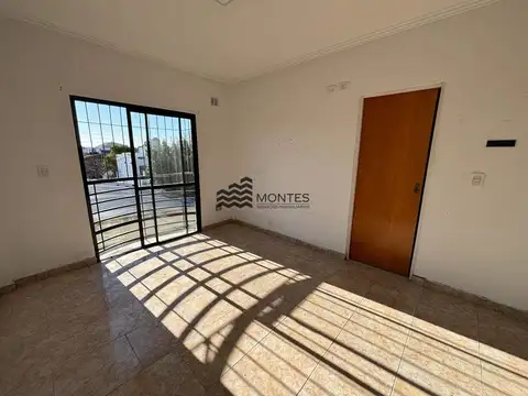 Departamento en Venta en Villa Luzuriaga, USD 52.000